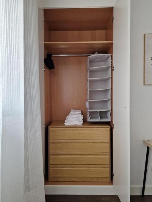 Valdebebas Con Garaje Gimnasio Y Piscina Lejlighed Madrid Eksteriør billede